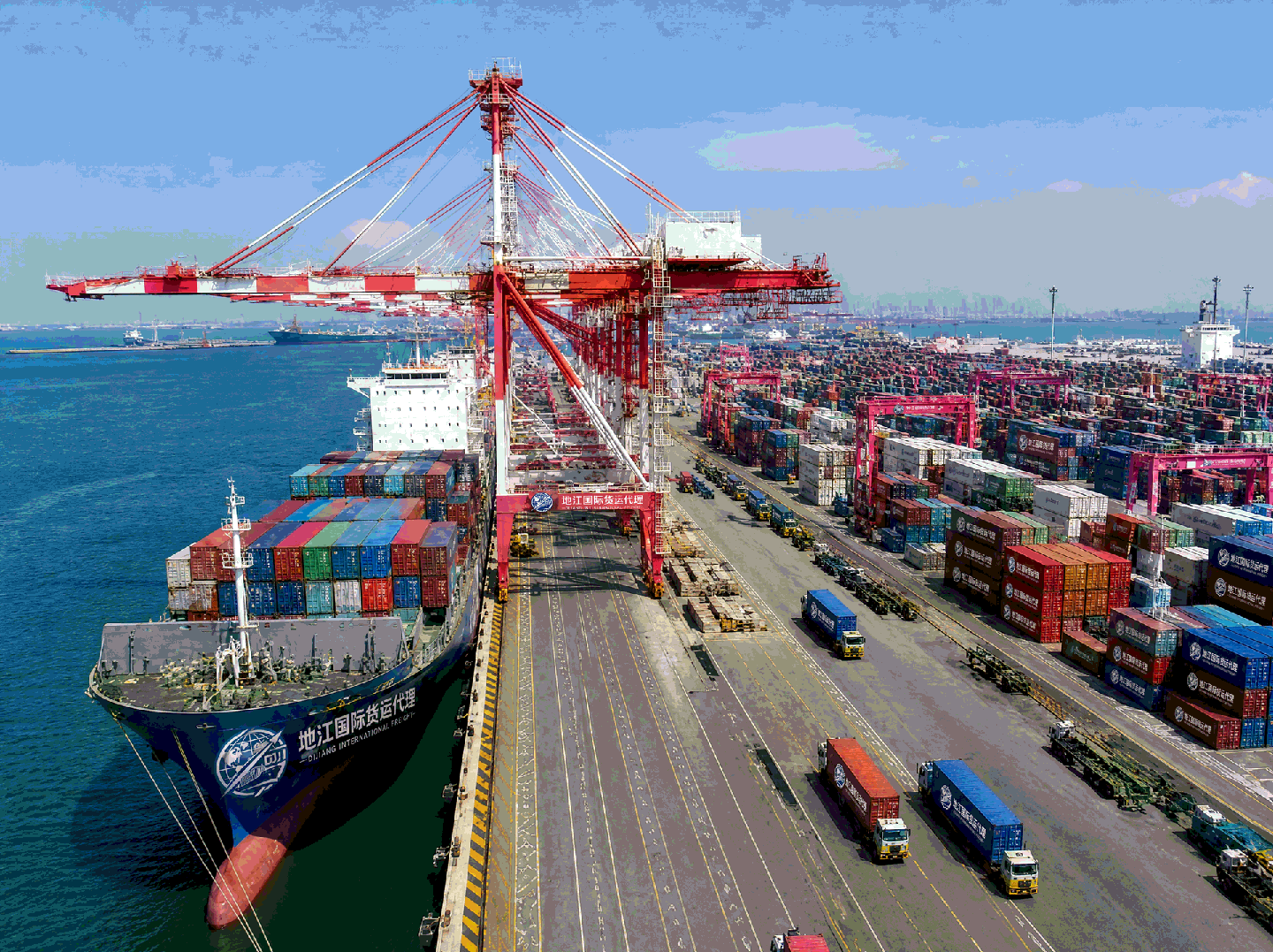 Port Operations and Storage